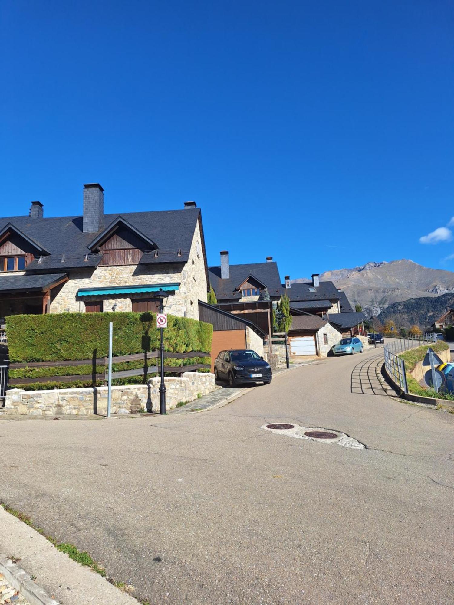 Casa Lucia Villa Трамакастиля де Тена Екстериор снимка