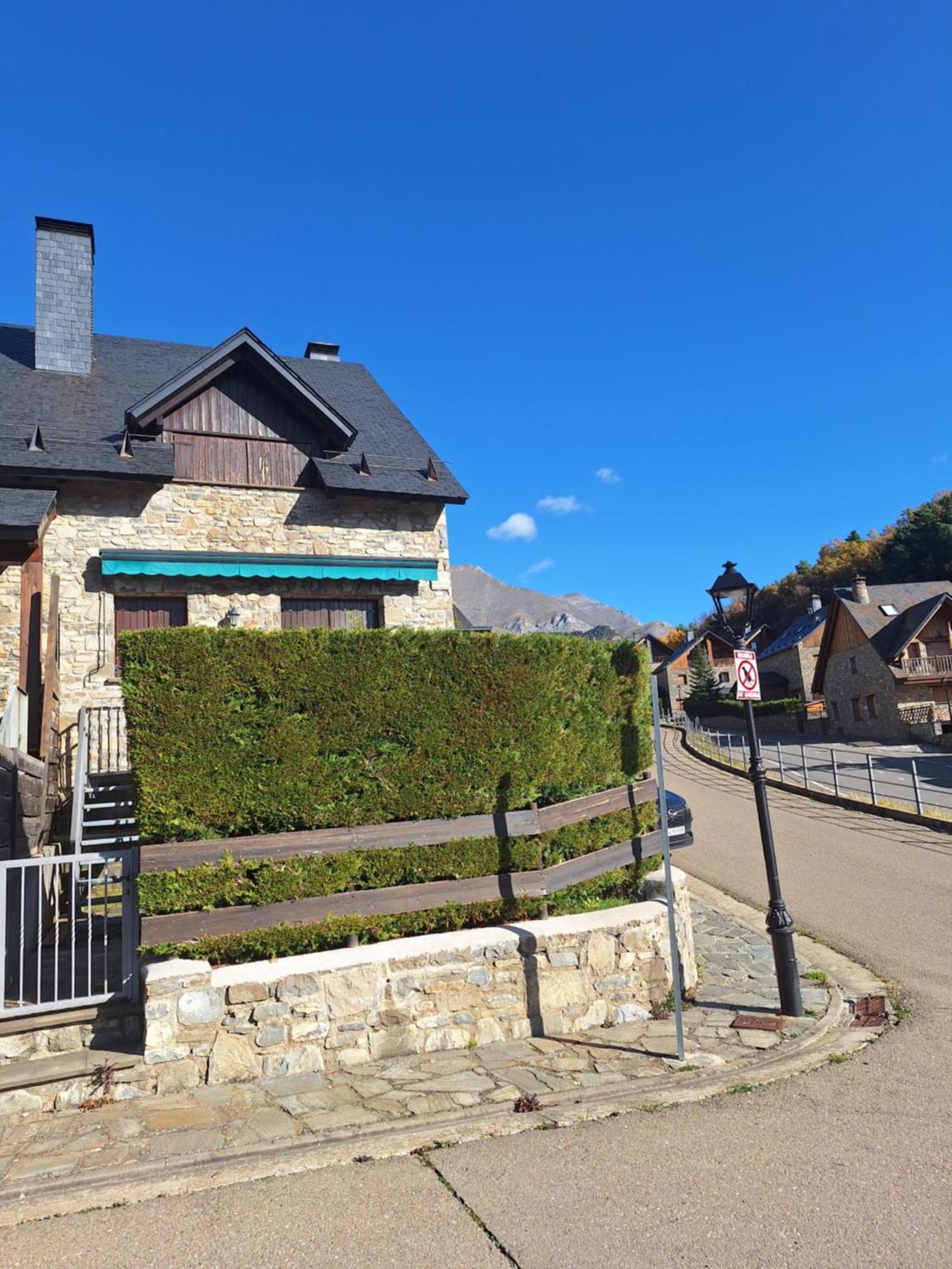 Casa Lucia Villa Трамакастиля де Тена Екстериор снимка