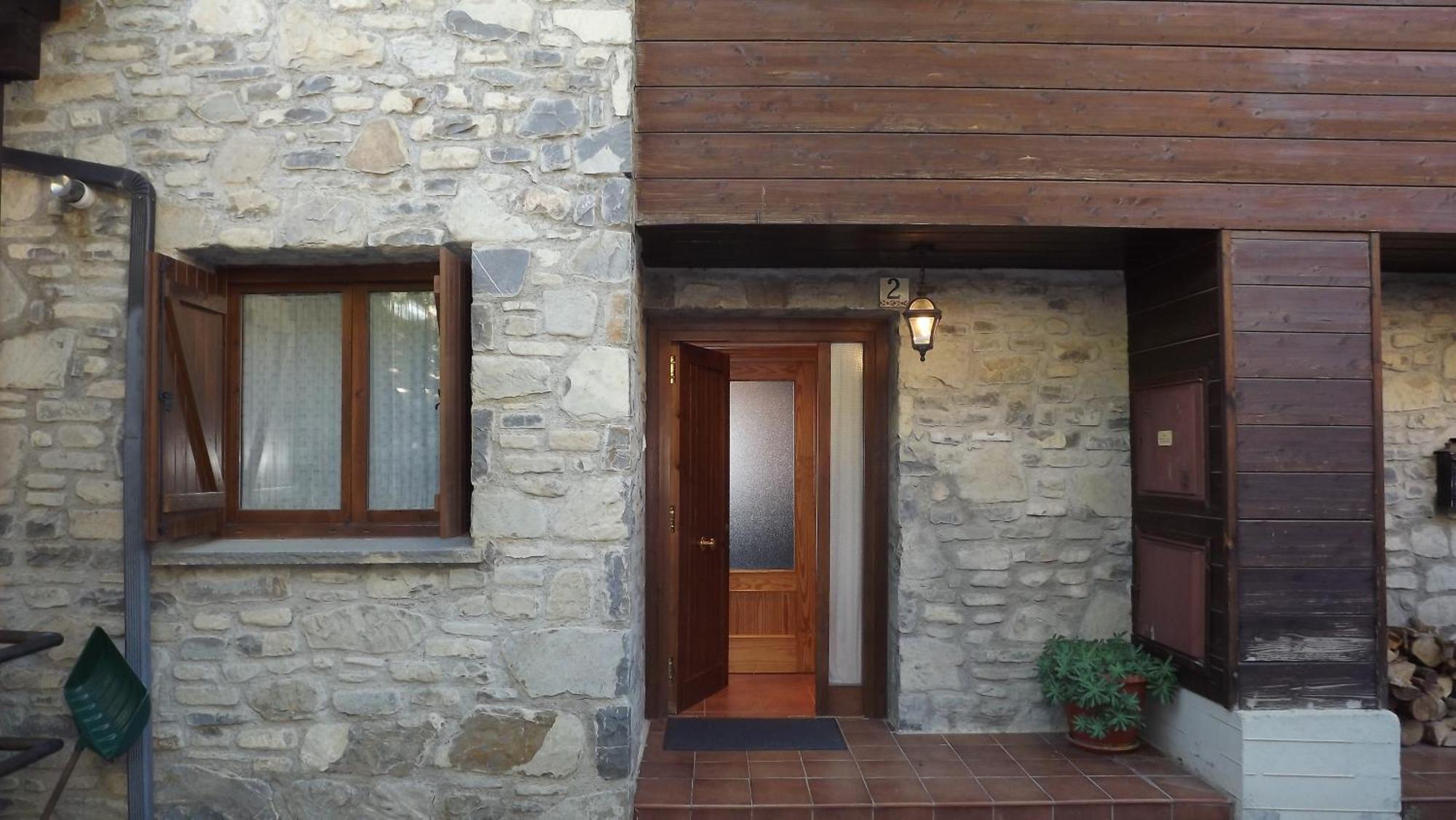 Casa Lucia Villa Трамакастиля де Тена Екстериор снимка